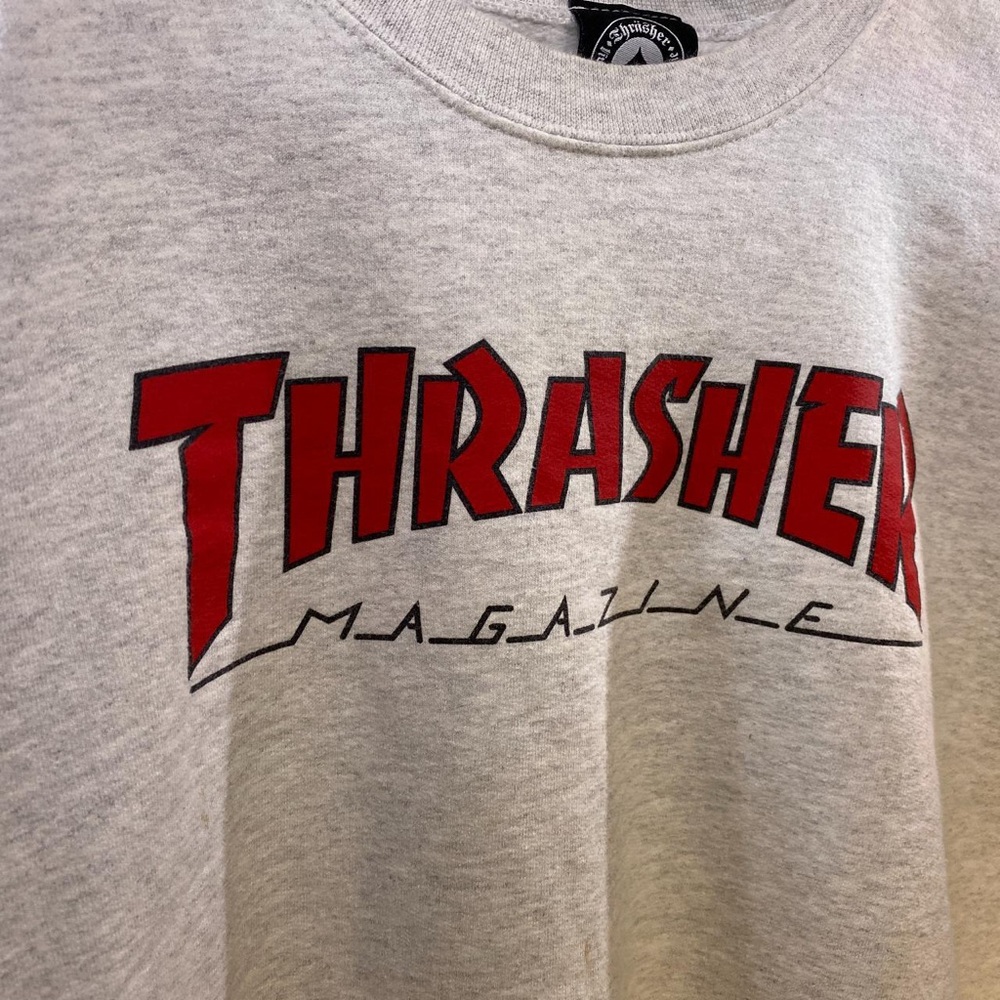 White Thrasher Pullover